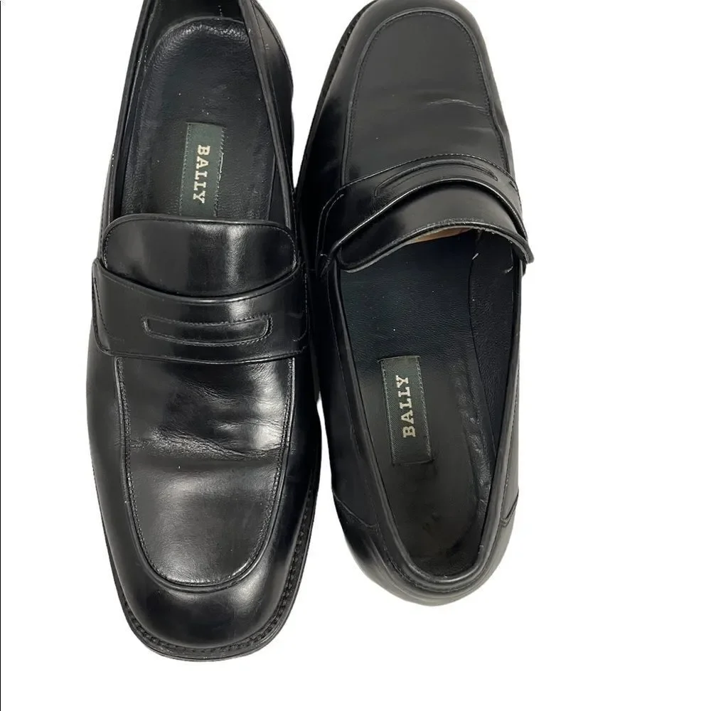 Bally find loafers